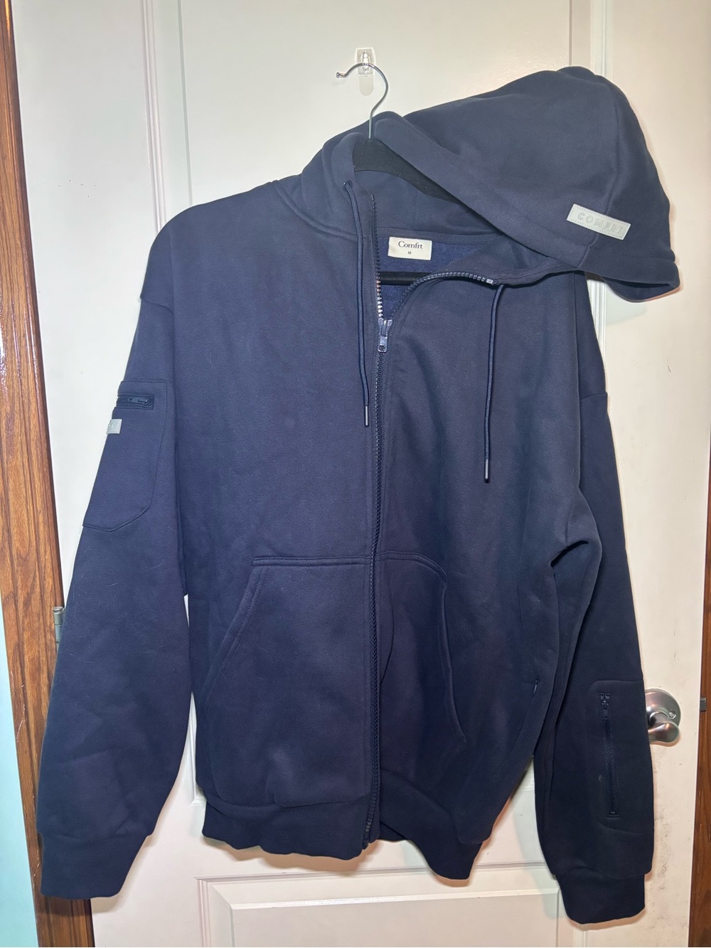 Comfrt Airplane Mode Zip Up Hoodie, size M, Navy